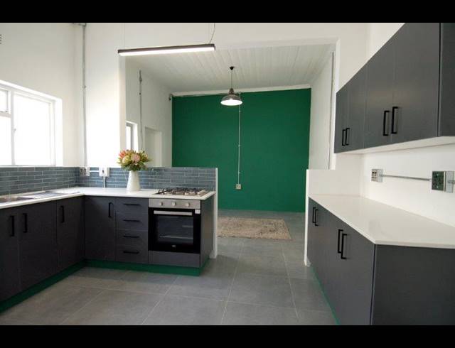 2 BEDROOM PROPERTY TO RENT IN WOODSTOCK